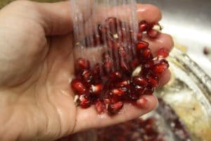 super-simple way to peel a pomegranate