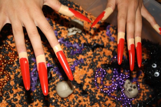 fake "witches nails" are great in a hallowe'en sensory bin