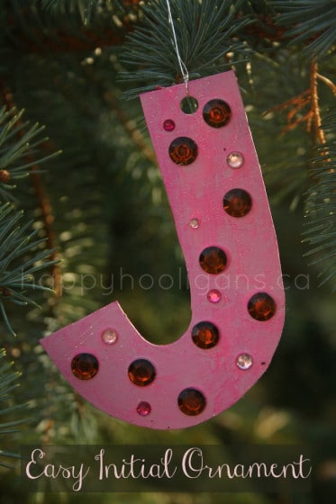 easy initial ornament