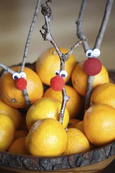 Rascally Reindeer Decorations hiding in a bowl of clementines