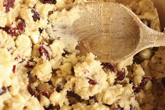 white chocolate and cranberry cookie dough