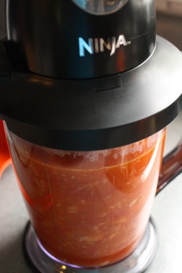 blending tomato soup in Ninja Master Prep