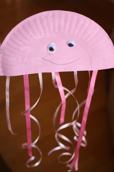 jelly fish craft made from paper plate
