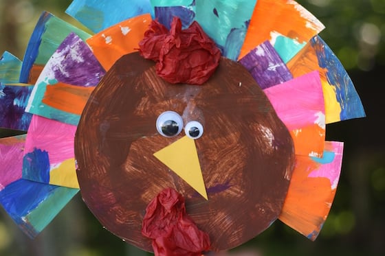 finished paper plate turkey