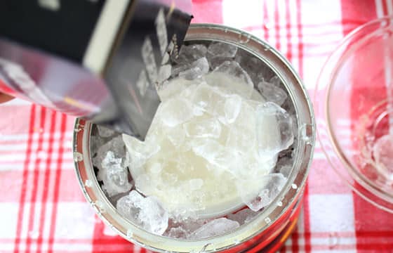 filling tin with ice and salt