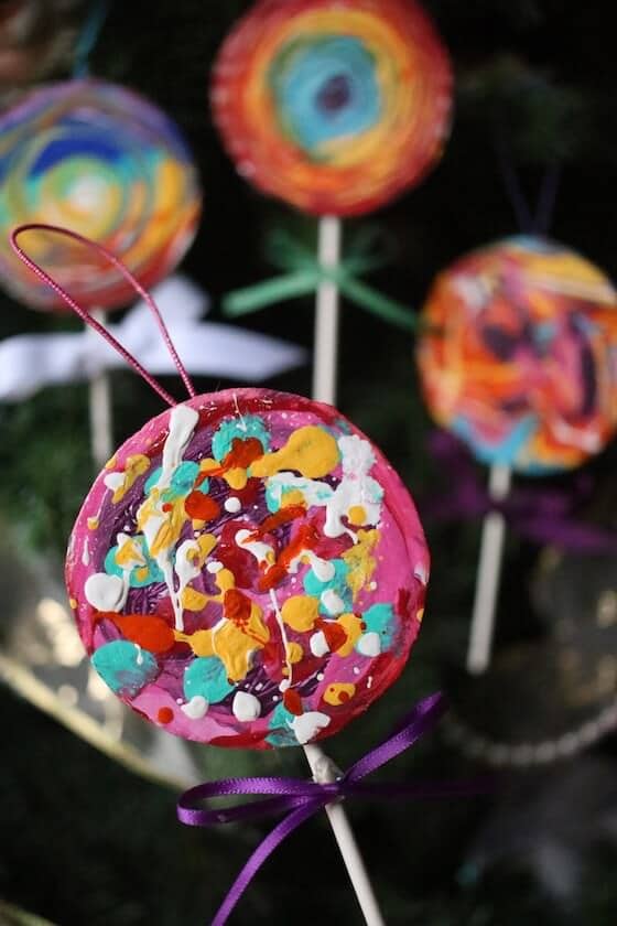 dot painted lollipop craft