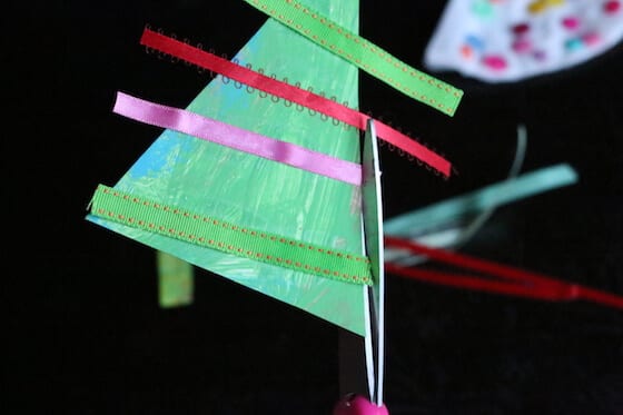 trimming ribbon frnt Christmas tree ornament