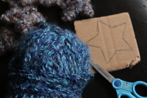 yarn star cardboard scissors