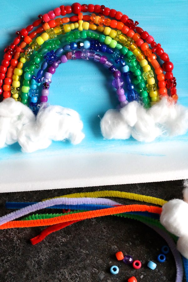 Bead and Pipe Cleaner Rainbow - Happy Hooligans