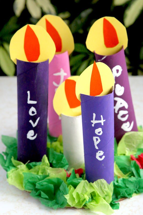 cardboard advent tissue paper wreath with cardboard roll candles and paper flames